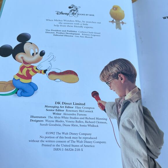 Why Do Puppies Chew Slippers 1992 Disney Company - Picture 2 of 5